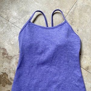 Lululemon y tank